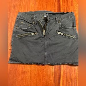Denim mini skirt distressed XS